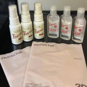 Thieves潔手消毒液和Thieves噴霧